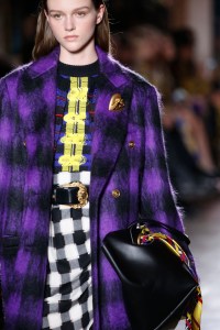 Details at Versace RTW Fall 2018