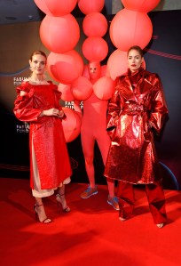 Natalia Vodianova and Doutzen Kroes