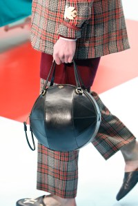 Details at Gucci RTW Fall 2018