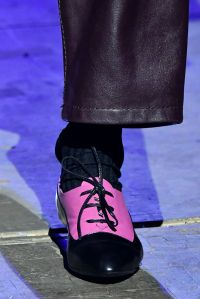 Details at Marc Jacobs RTW Fall 2018