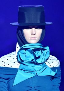 Details at Marc Jacobs RTW Fall 2018