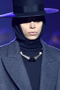 Details at Marc Jacobs RTW Fall 2018
