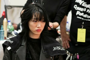 Backstage at Oscar de la Renta RTW Fall 2018