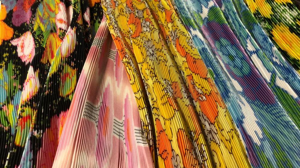 “This season I’m working with bolder prints, and incorporating a subversive edge throughout the collection.” — Richard Quinn