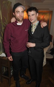 LONDON, ENGLAND - FEBRUARY 19:  Robert Pattinson (L) and Tom Sturridge attend the LOVE x Miu Miu Women's Tales dinner hosted by Katie Grand and Elle Fanning at Loulou's on February 19, 2018 in London, England.  

Pic Credit: Dave Benett