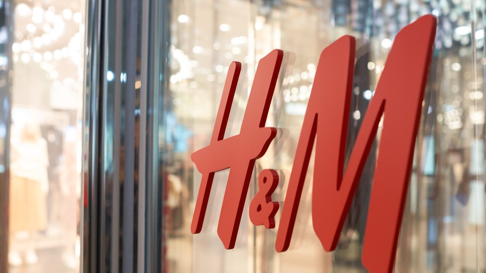 H&M store