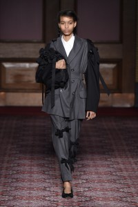 Simone Rocha RTW Fall 2018