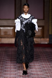Simone Rocha RTW Fall 2018