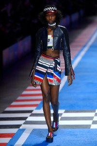 Tommy Hilfiger RTW Fall 2018