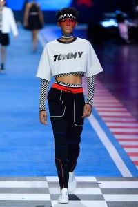 Tommy Hilfiger RTW Fall 2018