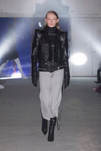 Unravel RTW Fall 2018