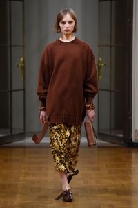 Victoria Beckham RTW Fall 2018