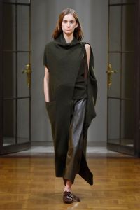 Victoria Beckham RTW Fall 2018
