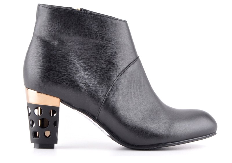 From Fish Scales Newspaper: All Black Looks Back 10