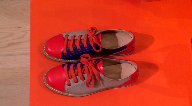 Bill Blass Makes Colorful Comeback