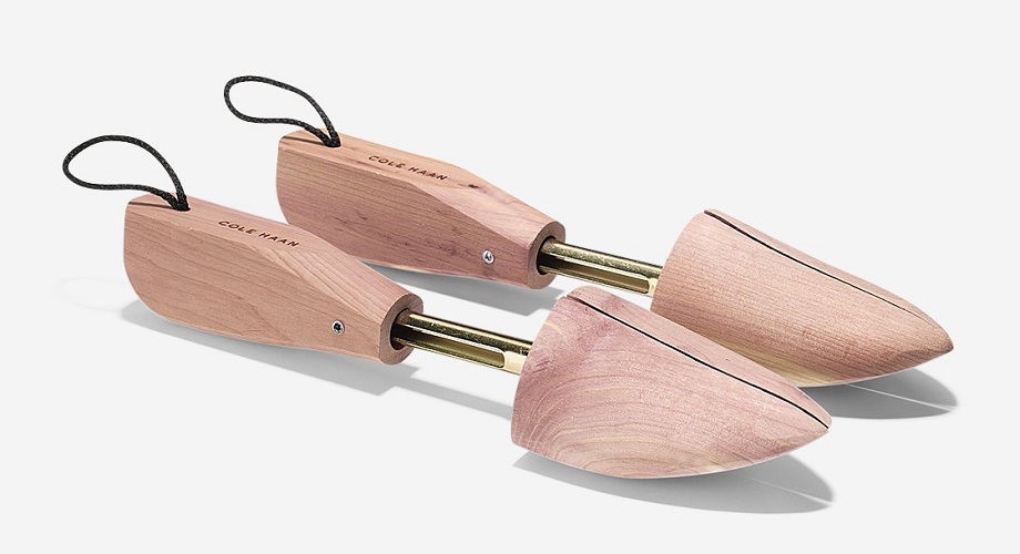 cedar-shoe-tree-e-a_sc0031