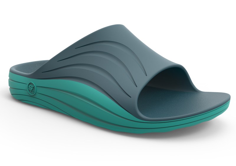 Superfeet Debuts Customized Recovery Slides