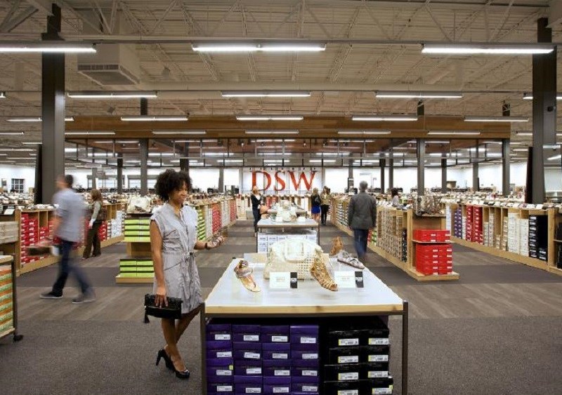 DSW Plans Open 14 Stores May