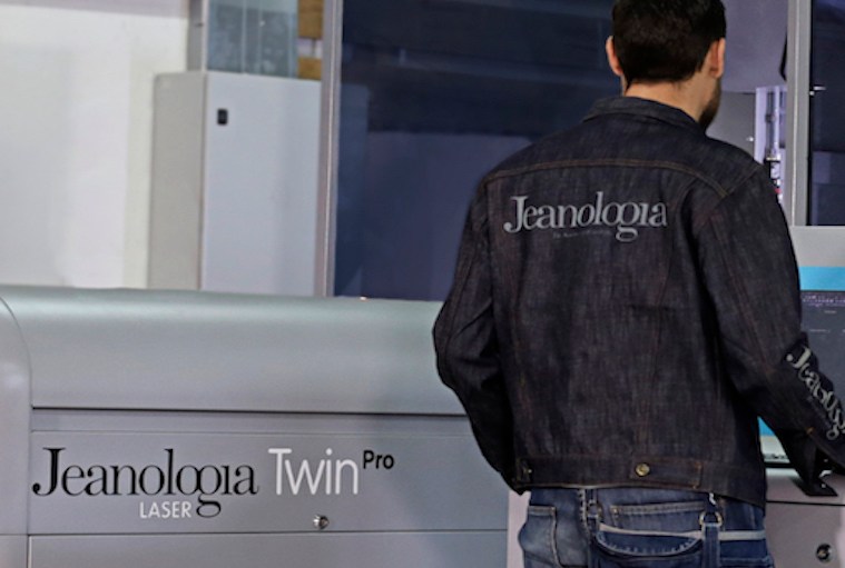Carved Blue Honors Jeanologia on World Water Day