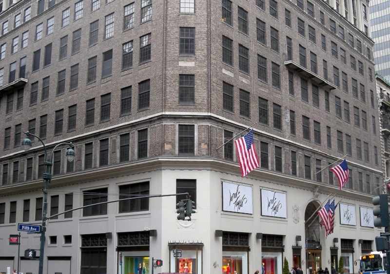 Lord & Taylor Become WeWork Headquarters NYC Flagship Sale