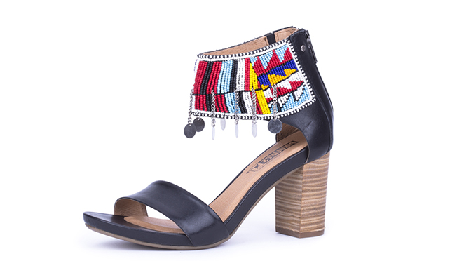 Pikolinos Celebrates Sixth Year of Maasai Project
