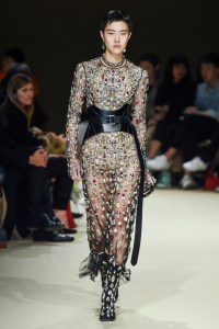 Alexander McQueen RTW Fall 2018