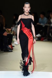 Alexander McQueen RTW Fall 2018