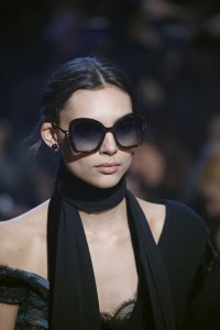 Details at Elie Saab RTW Fall 2018