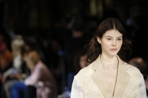 Details at Stella McCartney RTW Fall 2018