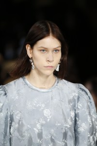 Details at Stella McCartney RTW Fall 2018