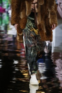 Details at Stella McCartney RTW Fall 2018