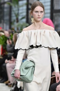 Details at John Galliano RTW Fall 2018