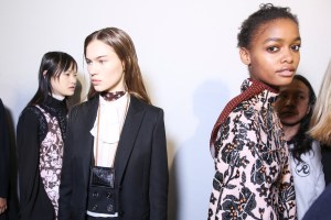 Giambattista Valli RTW Fall 2018