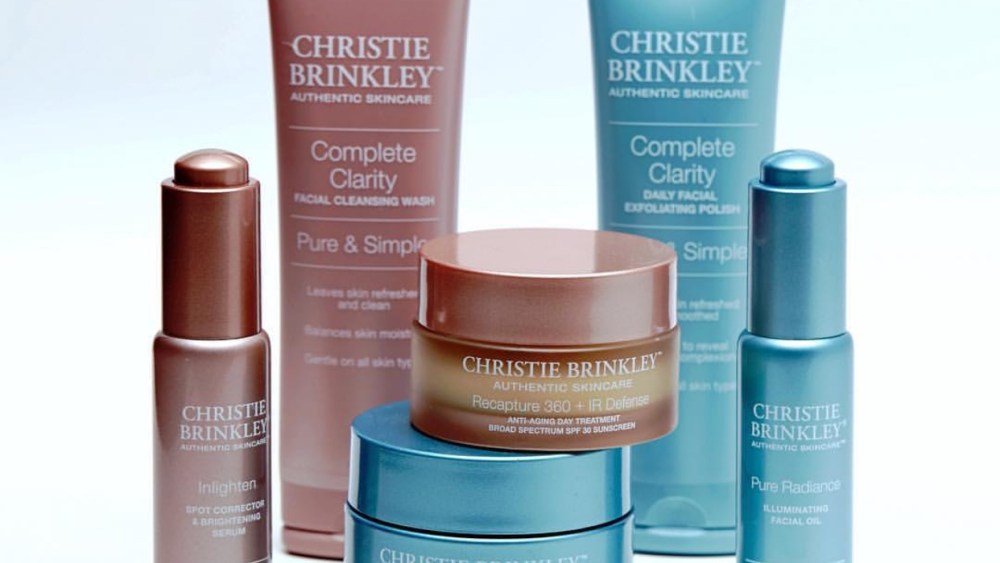 Christie Brinkley Fights Back Against Scammers