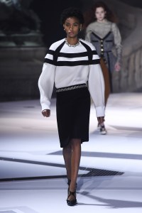 Louis Vuitton RTW Fall 2018