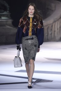 Louis Vuitton RTW Fall 2018