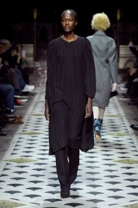 Lutz Huelle RTW Fall 2018