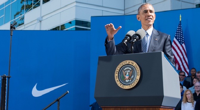 Nike Welcomes Obama, Rolls Out Plans Grow US Manufacturing