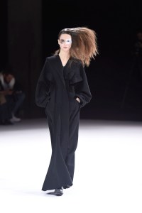 Yohji Yamamoto RTW Fall 2018