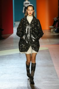Shiatzy Chen RTW Fall 2018