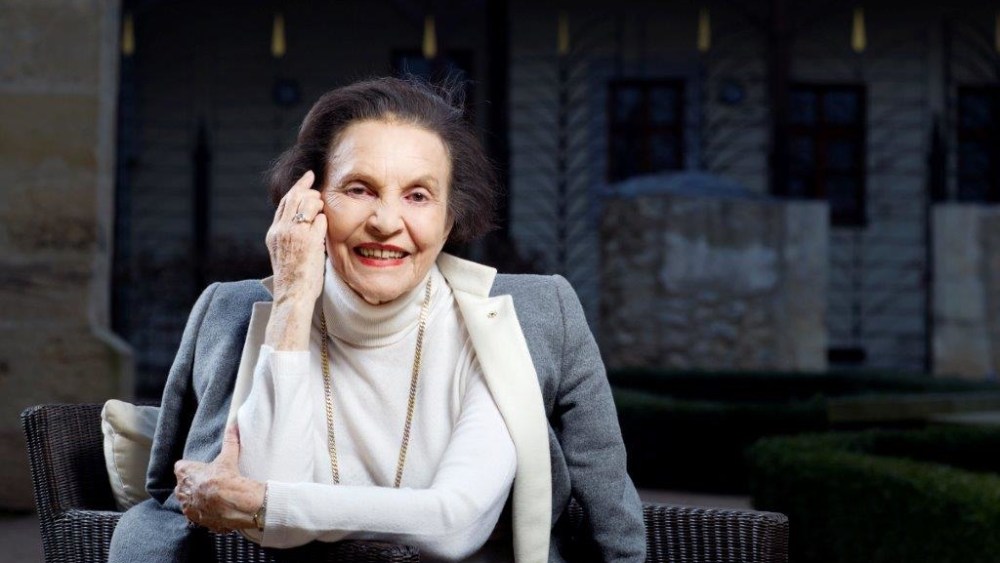 Sonja Bata