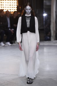 Giambattista Valli RTW Fall 2018