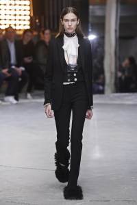 Giambattista Valli RTW Fall 2018
