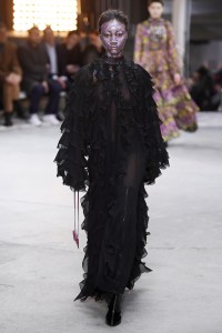 Giambattista Valli RTW Fall 2018