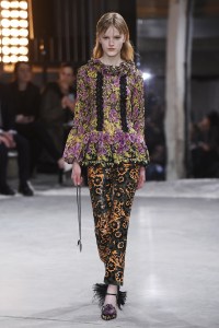 Giambattista Valli RTW Fall 2018