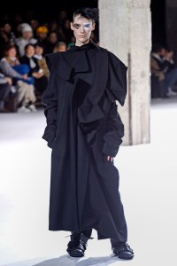 Yohji Yamamoto RTW Fall 2018