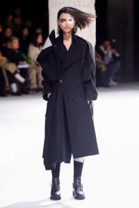 Yohji Yamamoto RTW Fall 2018