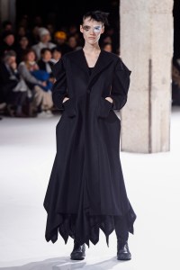 Yohji Yamamoto RTW Fall 2018