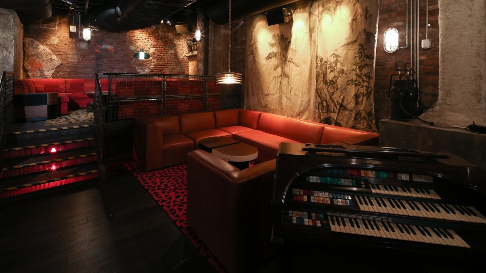 Serge Becker's Alley Cat Amateur Theatre Opens at The Beekman