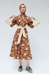 A look from Batsheva's Downtown Modesty.
